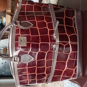 Dooney and bourke leather bag
